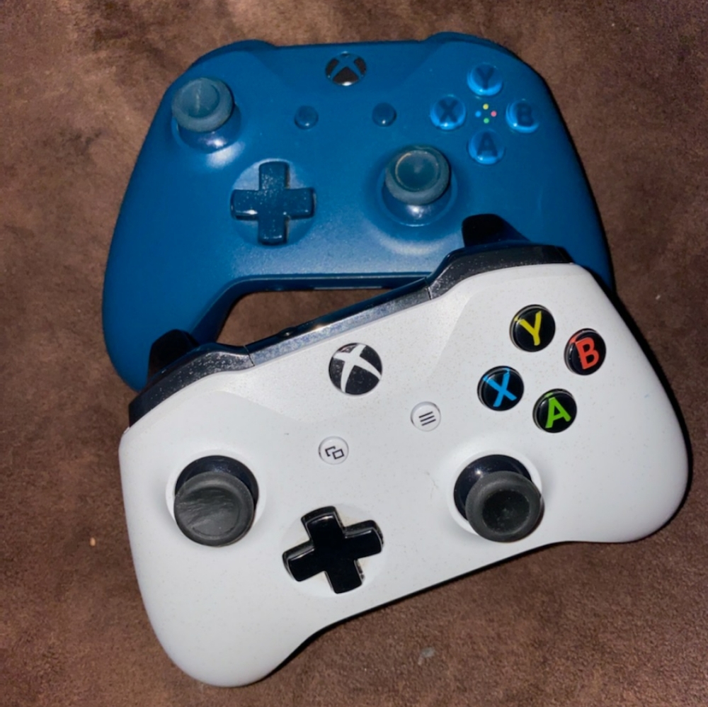 X-Box 1 Wireless Controllers